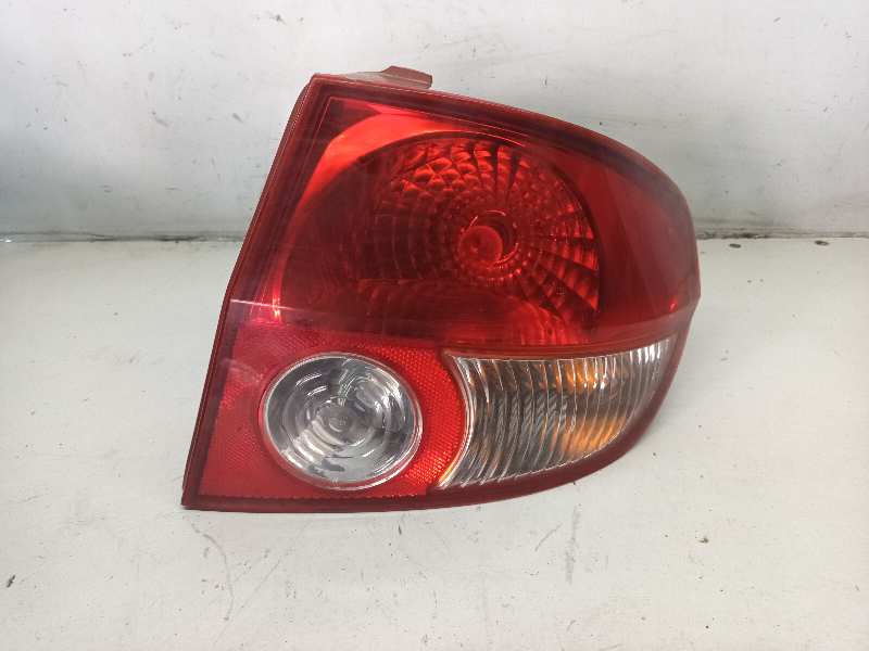 PILOTO TRASERO DERECHO