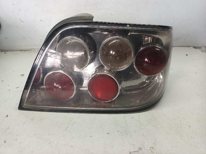 PILOTO TRASERO DERECHO