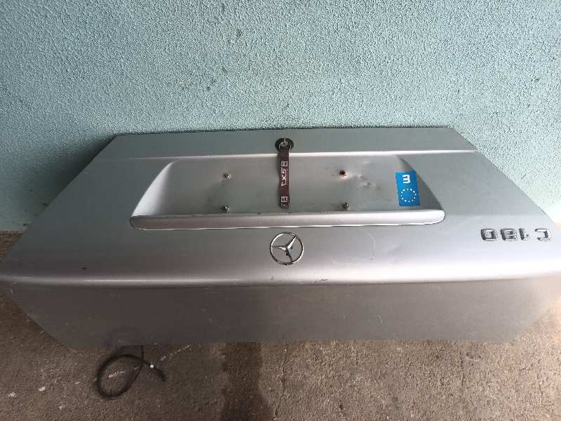 PORTON TRASERO MERCEDES CLASE C (W202) BERLINA