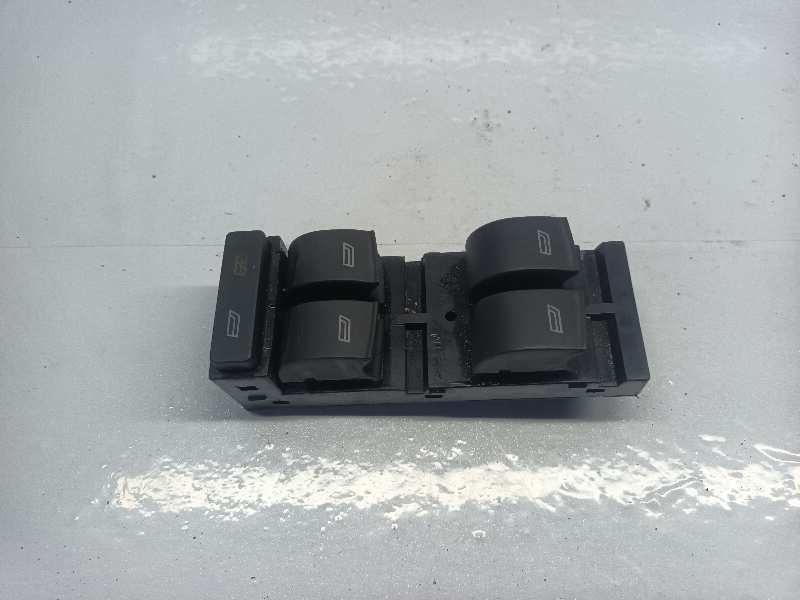 MANDO ELEVALUNAS DELANTERO IZQUIERDO 