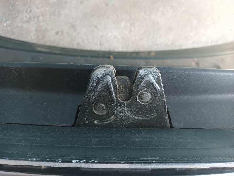 CERRADURA MALETERO - PORTON