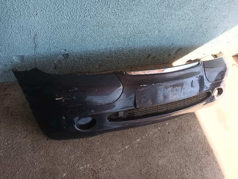 PARAGOLPES DELANTERO