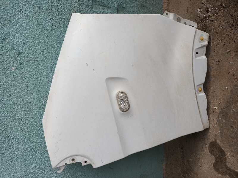 ALETA DELANTERA DERECHA