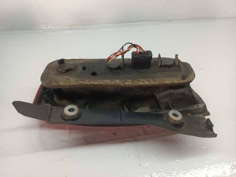 PILOTO TRASERO IZQUIERDO