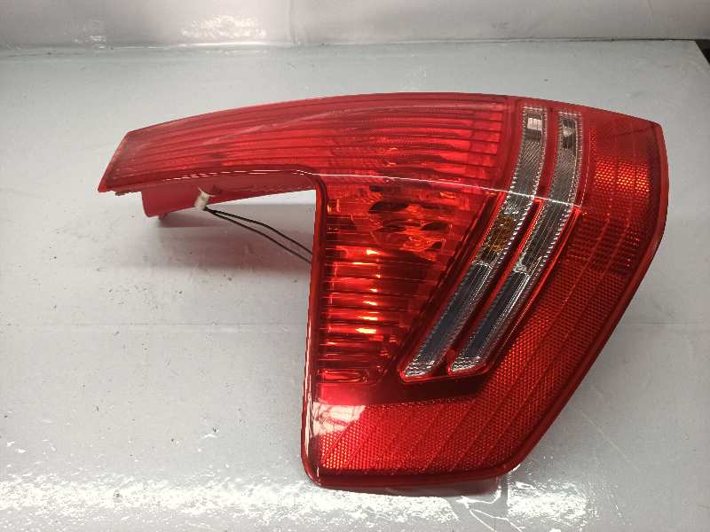 PILOTO TRASERO IZQUIERDO