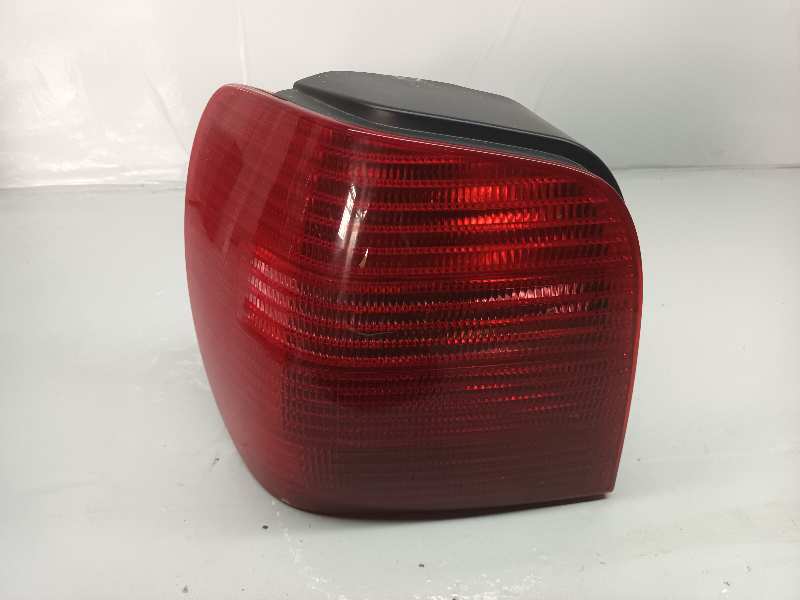 PILOTO TRASERO IZQUIERDO