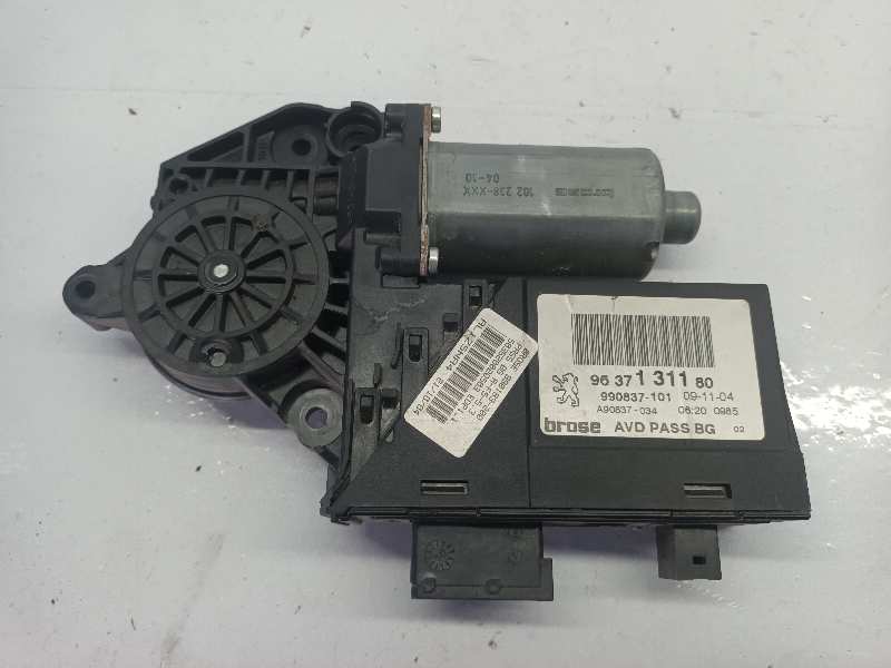 9637131180 MOTOR ELEVALUNAS DELANTERO DERECHO PEUGEOT 307 BERLINA (S2)
