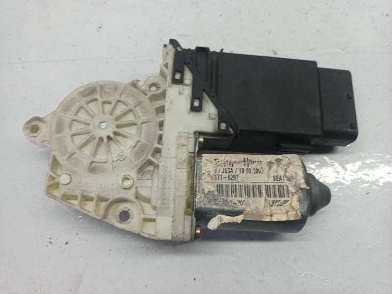 MOTOR ELEVALUNAS DELANTERO IZQUIERDO