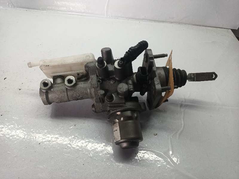 0204782711 SERVOFRENO NISSAN NV 200 (M20)