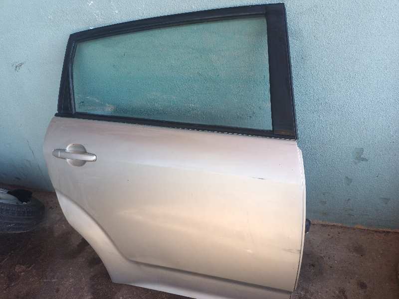 PUERTA TRASERA DERECHA