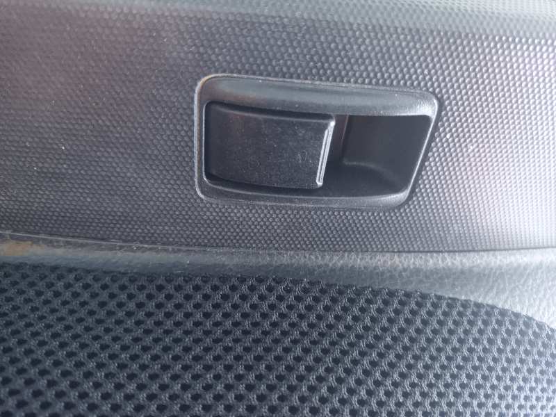 MANDO ELEVALUNAS DELANTERO DERECHO