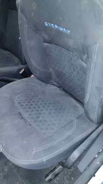 ASIENTO DELANTERO IZQUIERDO