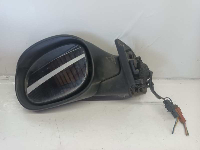 RETROVISOR IZQUIERDO