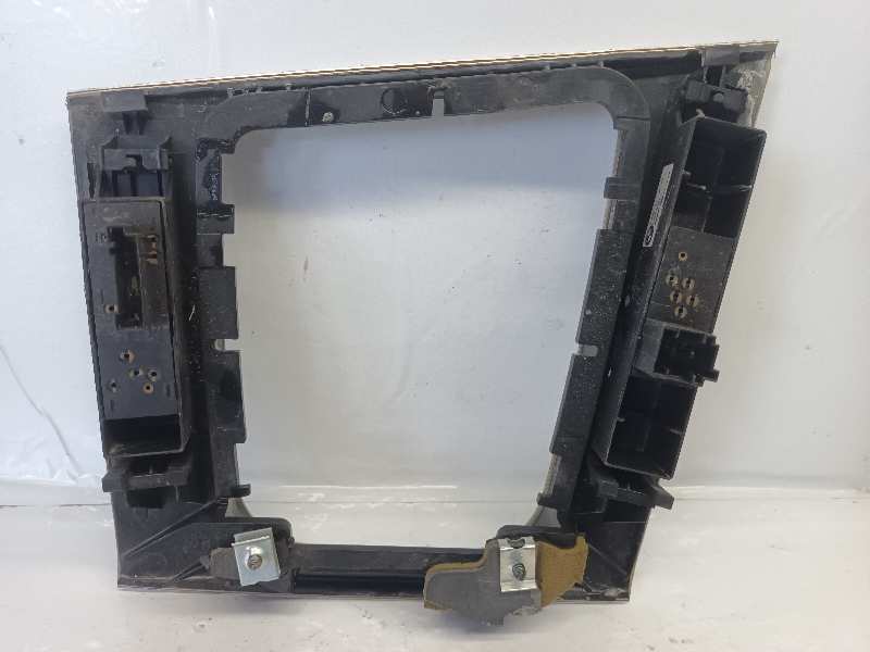 MANDO ELEVALUNAS DELANTERO IZQUIERDO 