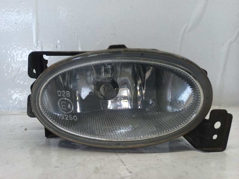 FARO ANTINIEBLA DERECHO