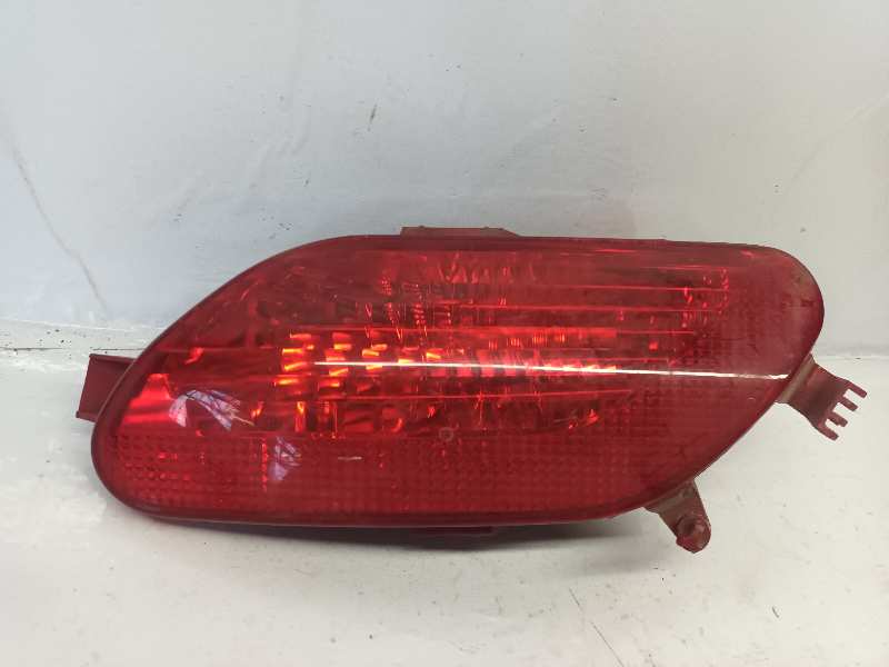 PILOTO TRASERO DERECHO