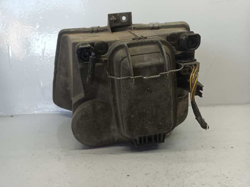 6388200161 FARO DERECHO MERCEDES VITO (W638) CAJA CERRADA