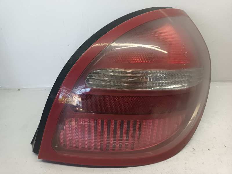 26550BN010 PILOTO TRASERO DERECHO NISSAN ALMERA (N16-E)