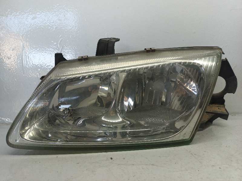 26060BN011 FARO IZQUIERDO NISSAN ALMERA (N16-E)