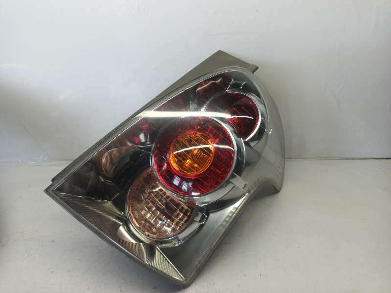 PILOTO TRASERO DERECHO