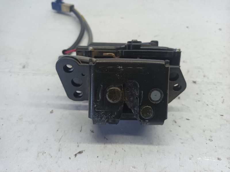 CERRADURA MALETERO - PORTON