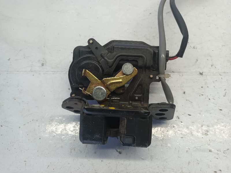 CERRADURA MALETERO - PORTON