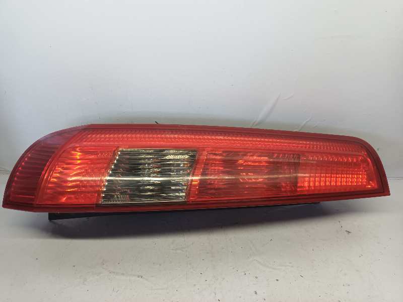 PILOTO TRASERO IZQUIERDO