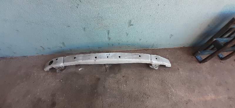 8200189647E REFUERZO PARAGOLPES DELANTERO OPEL MOVANO (2004 =>)