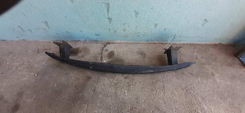 REFUERZO PARAGOLPES DELANTERO