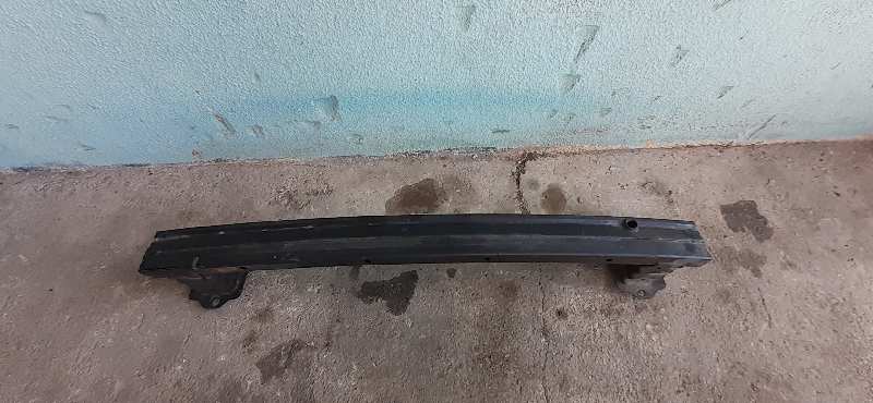 REFUERZO PARAGOLPES DELANTERO