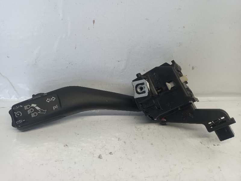 ANP80H013F MANDO LUCES VOLKSWAGEN TOURAN (1T2)