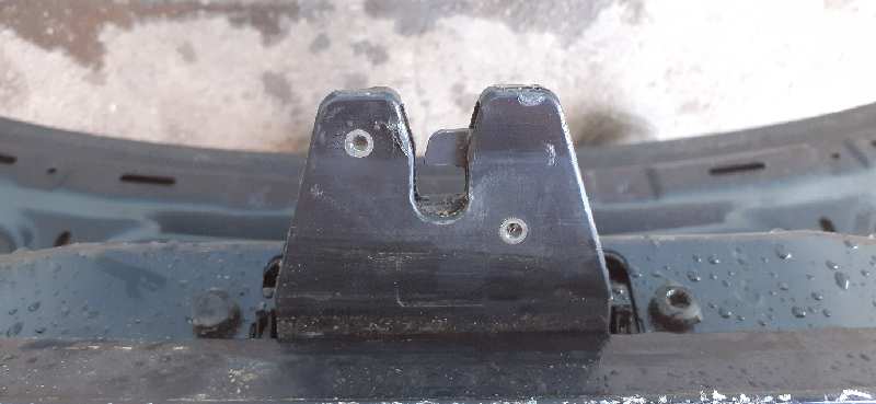 CERRADURA MALETERO - PORTON