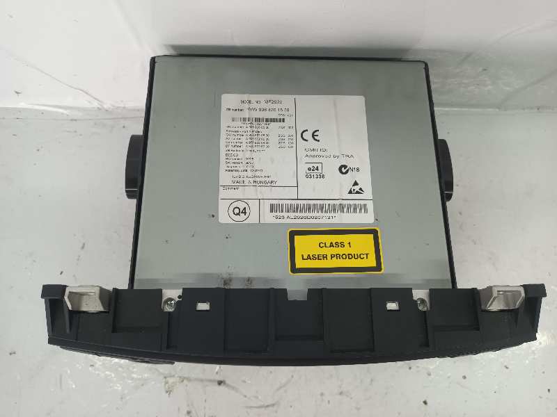 SISTEMA AUDIO - RADIO CD