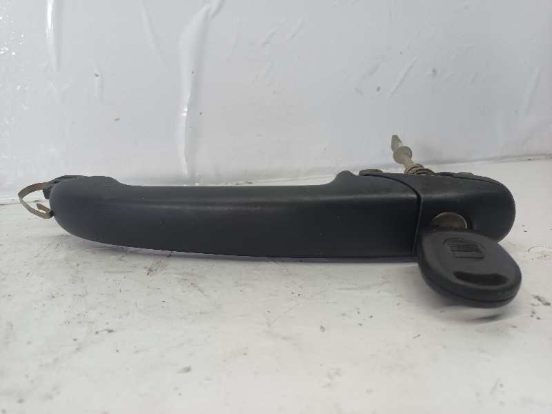 MANETA EXTERIOR DELANTERA IZQUIERDA