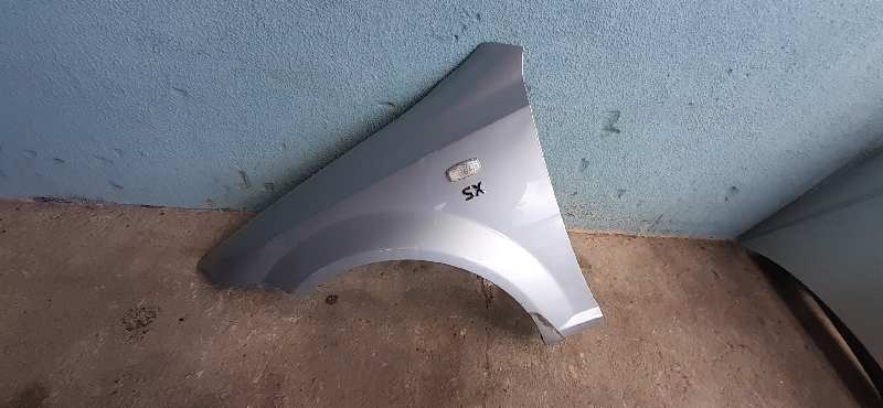 ALETA DELANTERA IZQUIERDA