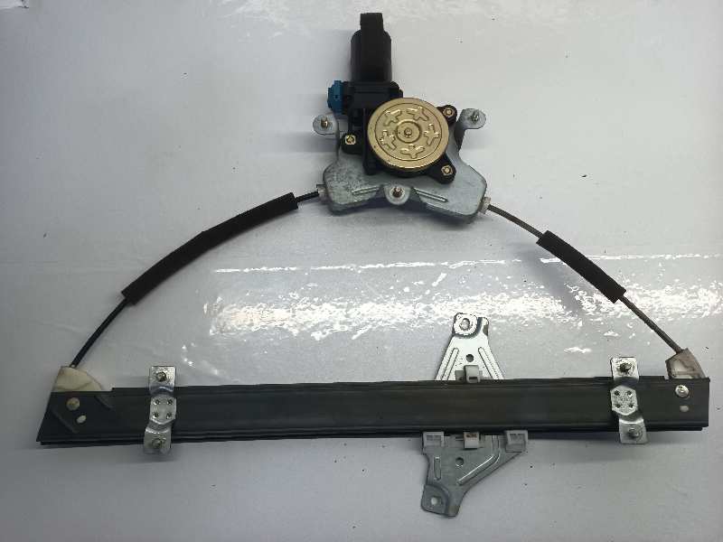 ELEVALUNAS TRASERO IZQUIERDO