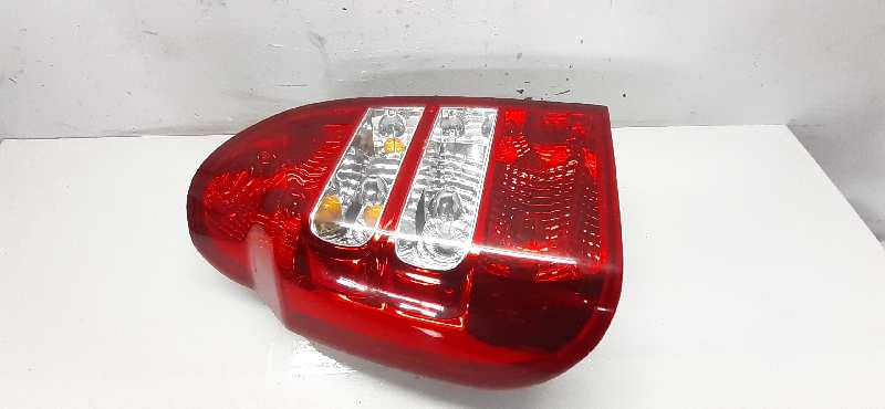 PILOTO TRASERO IZQUIERDO