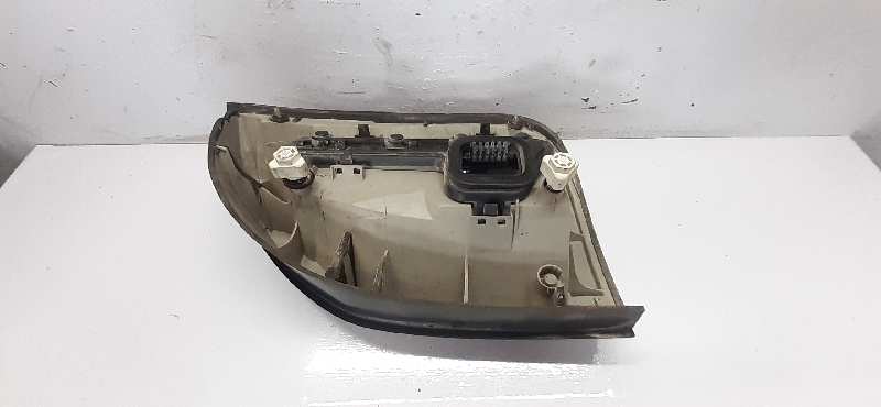 PILOTO TRASERO IZQUIERDO