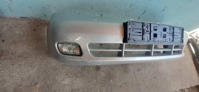 PARAGOLPES DELANTERO