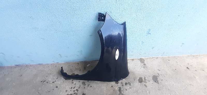 ALETA DELANTERA IZQUIERDA TOYOTA YARIS