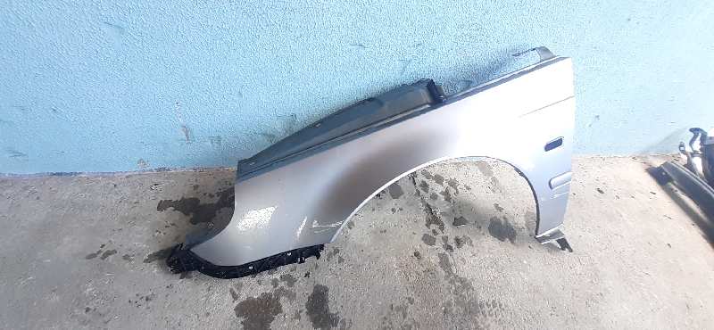 ALETA DELANTERA IZQUIERDA