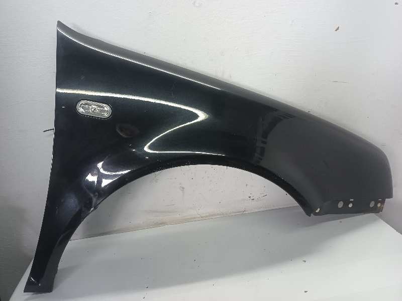 ALETA DELANTERA DERECHA