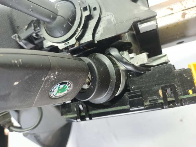 CONMUTADOR DE ARRANQUE