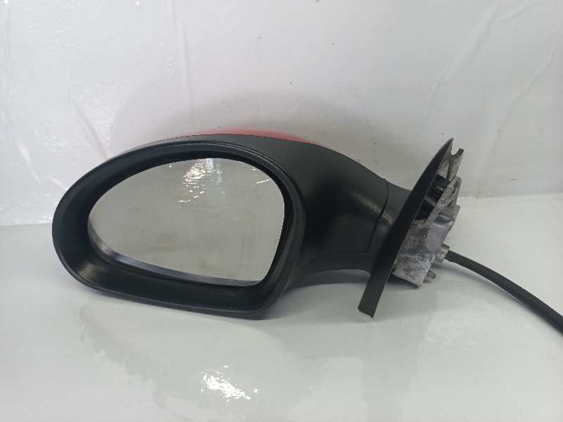 RETROVISOR IZQUIERDO