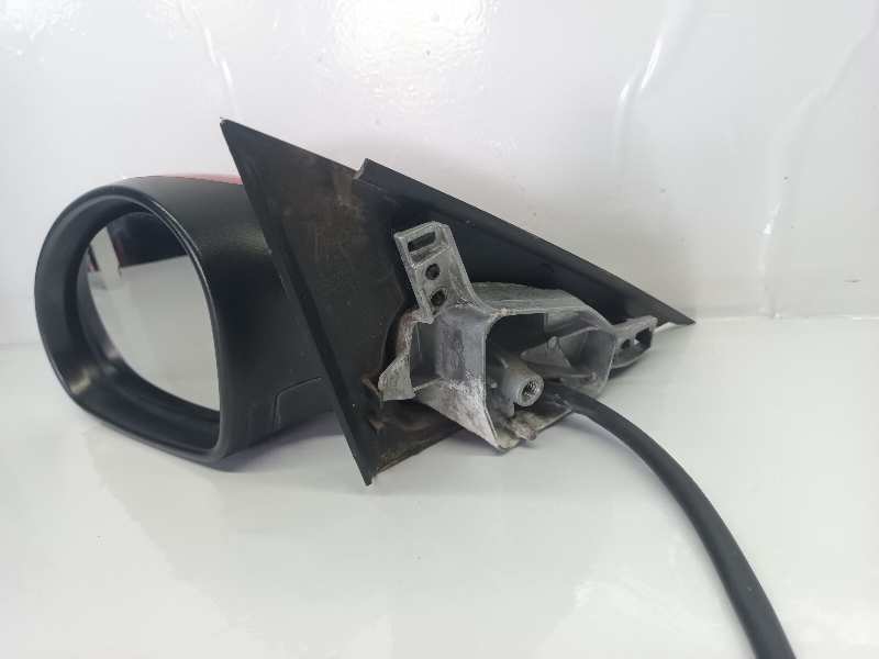 RETROVISOR IZQUIERDO