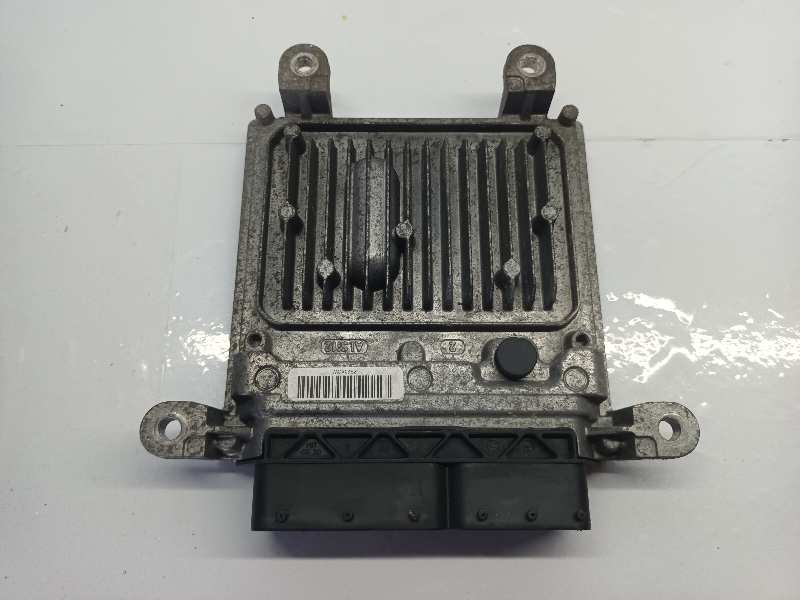 A6519002600 CENTRALITA MOTOR UCE MERCEDES SPRINTER 02.00 -> CAJA CERRADA