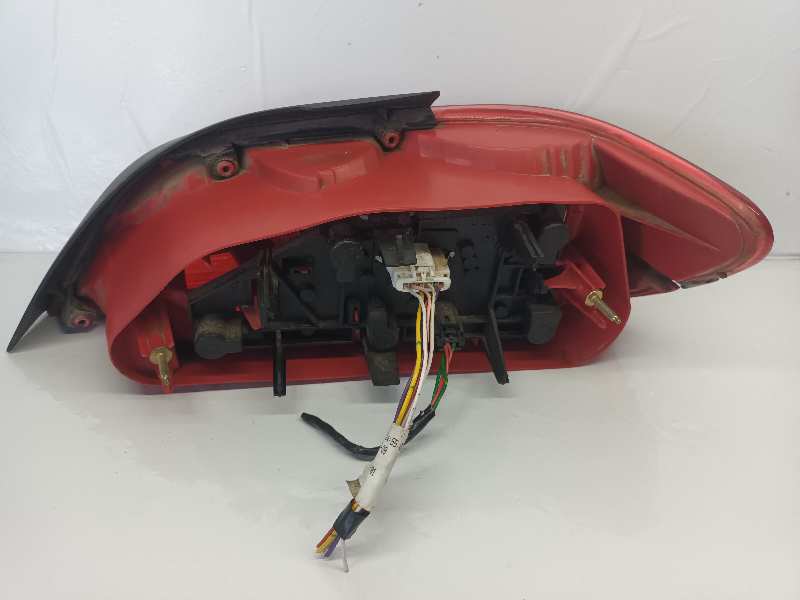 PILOTO TRASERO IZQUIERDO