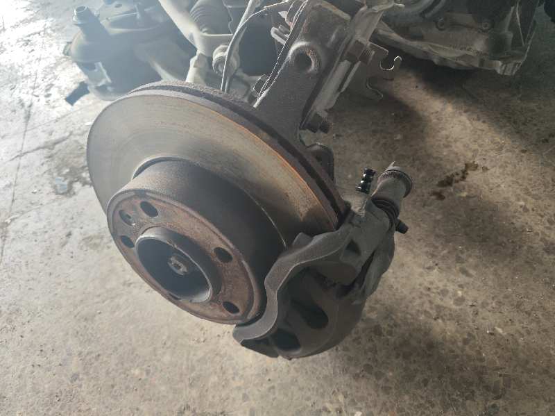 MANGUETA DELANTERA DERECHA