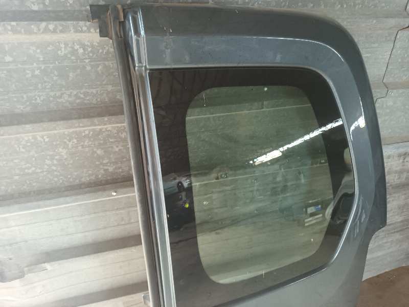 PUERTA TRASERA DERECHA