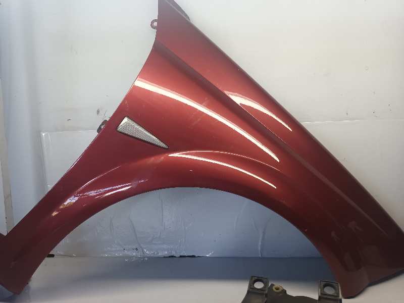 ALETA DELANTERA DERECHA RENAULT MEGANE II BERLINA 3P